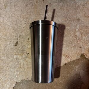 Tumbler w/Straw New